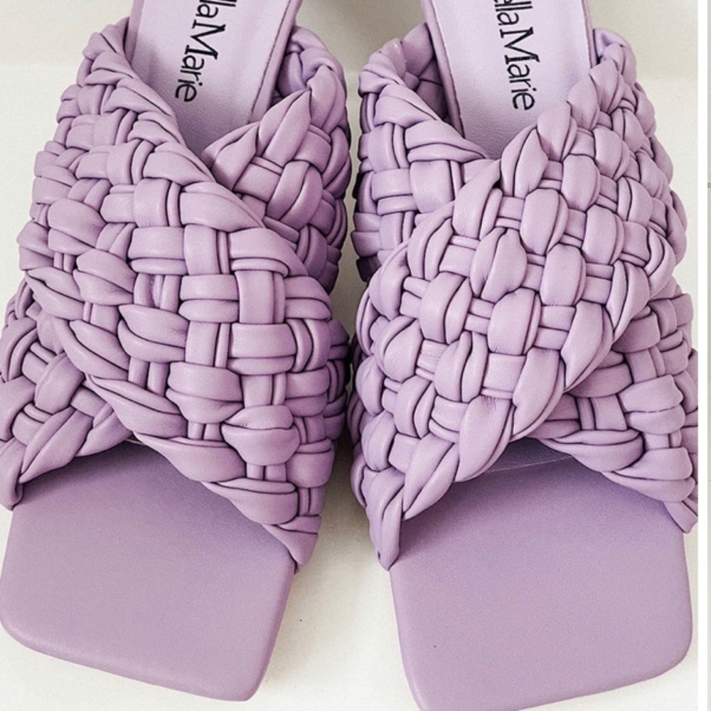 BELLA MARIE Women’s Woven Cross Band Braided Slides..Size:8